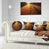 Стапало за пешачење за дизајн на планинари во пустината Намиб - пејзаж печатена перница за фрлање - 12x20